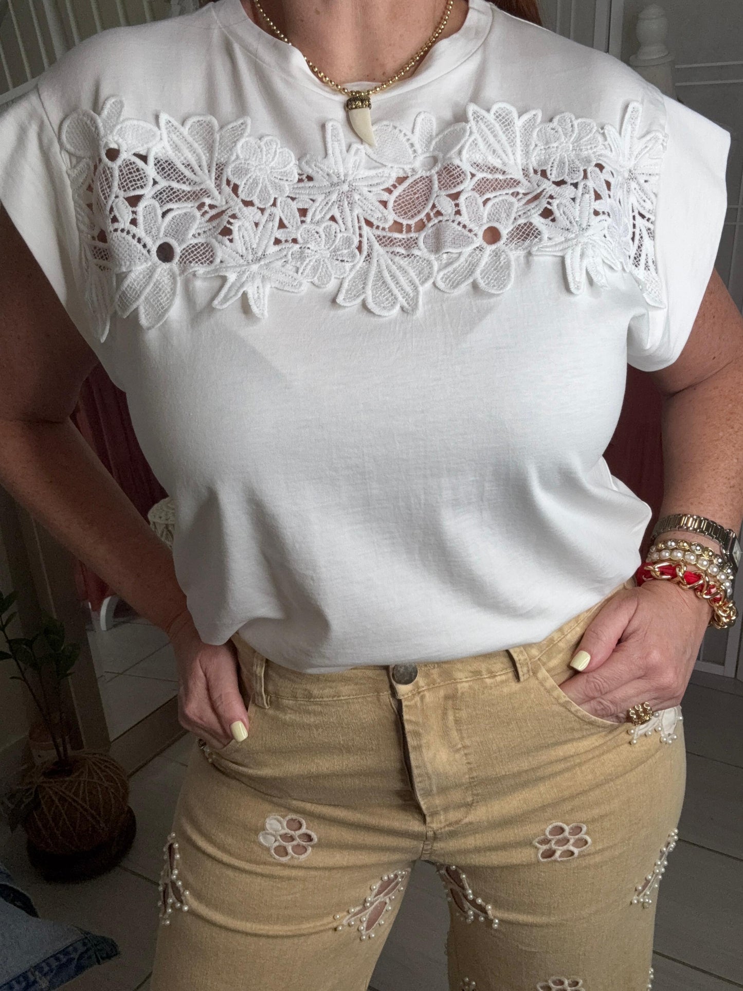 Cata T-Shirt