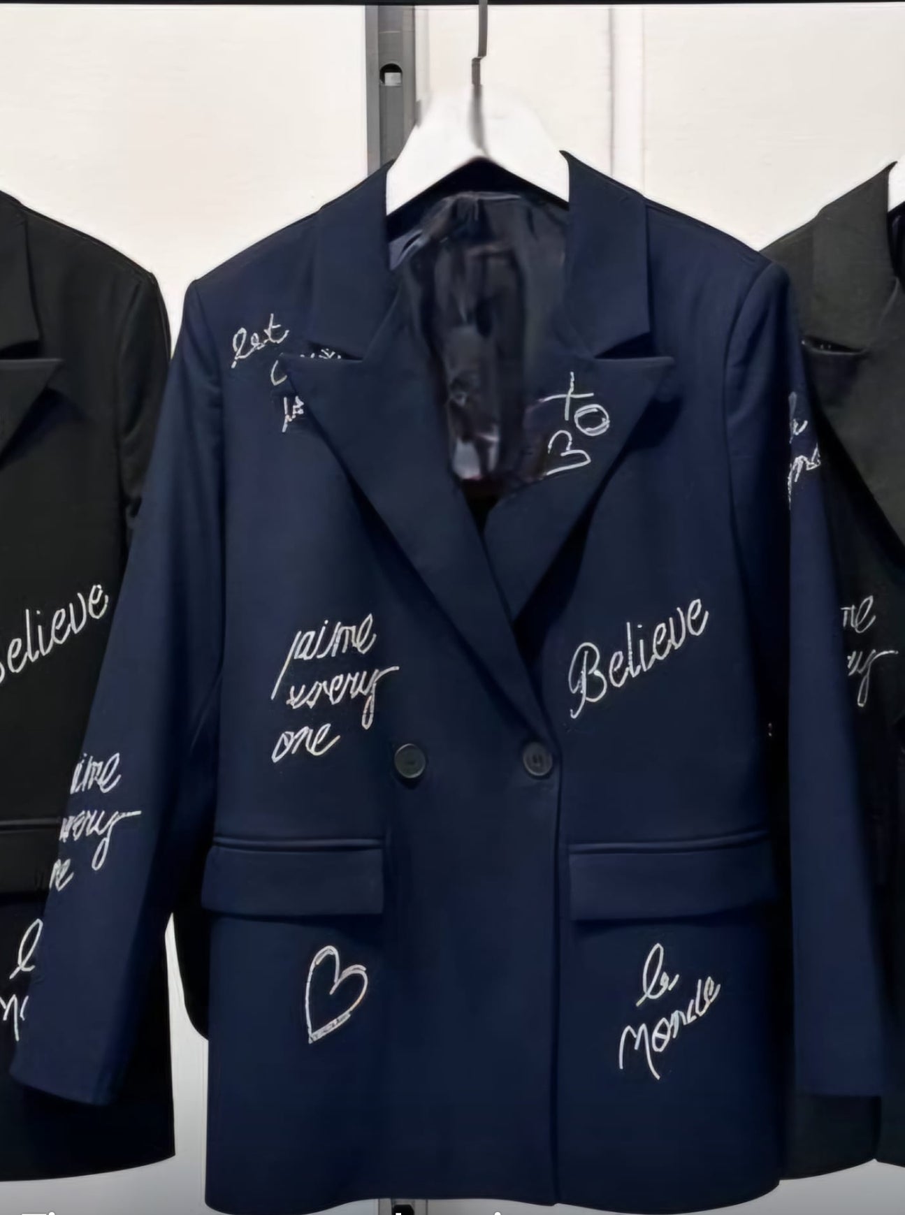 Wings blazer