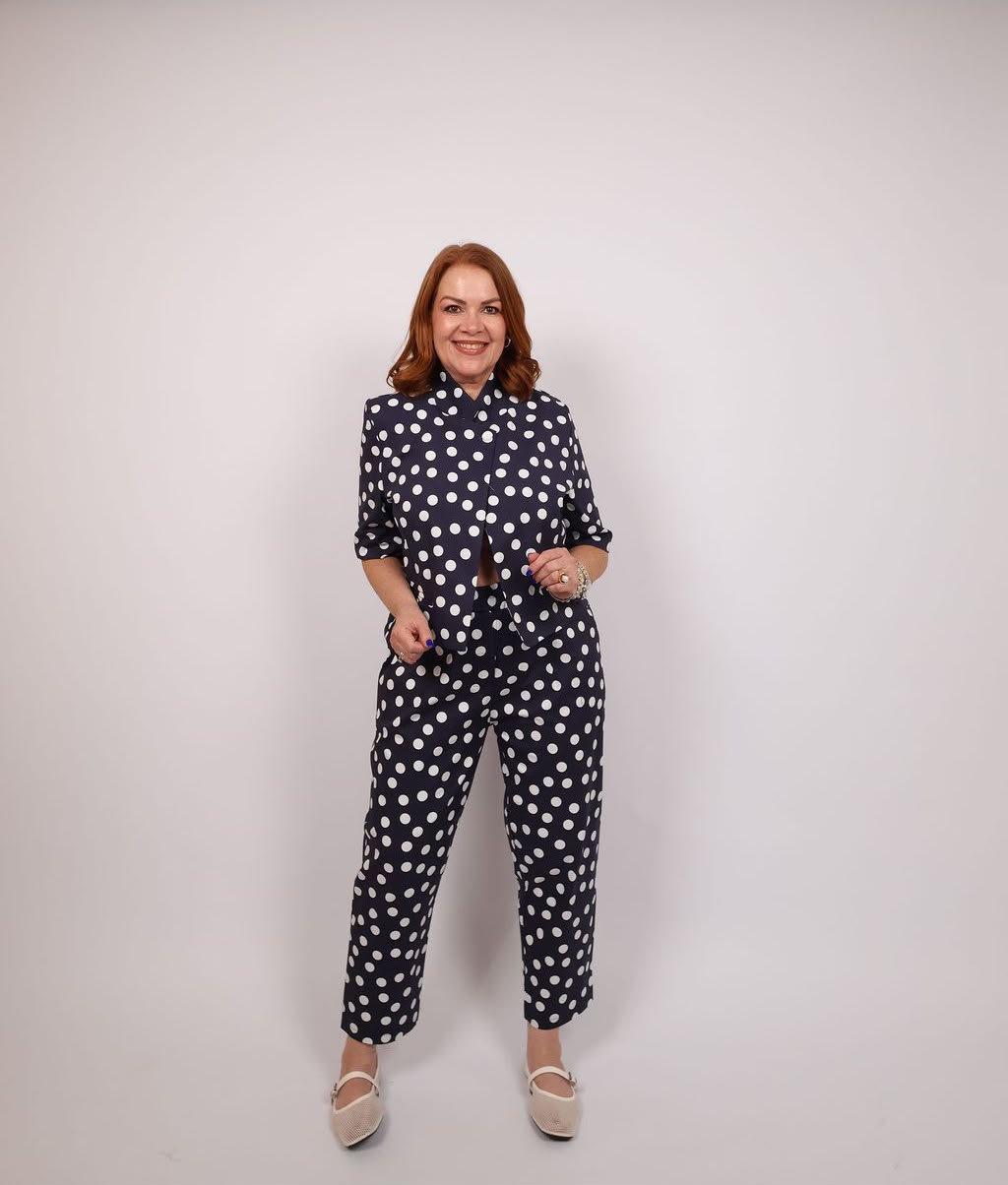 Amelia Set 2