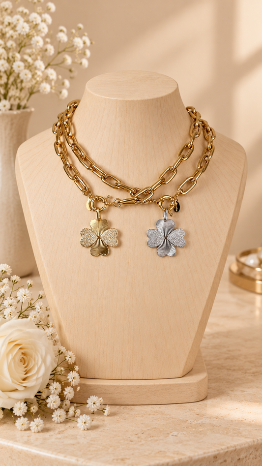 Clover necklace