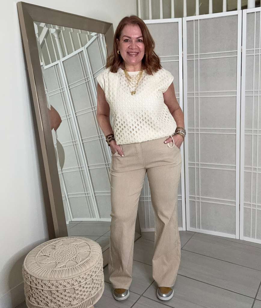 Paula top beige