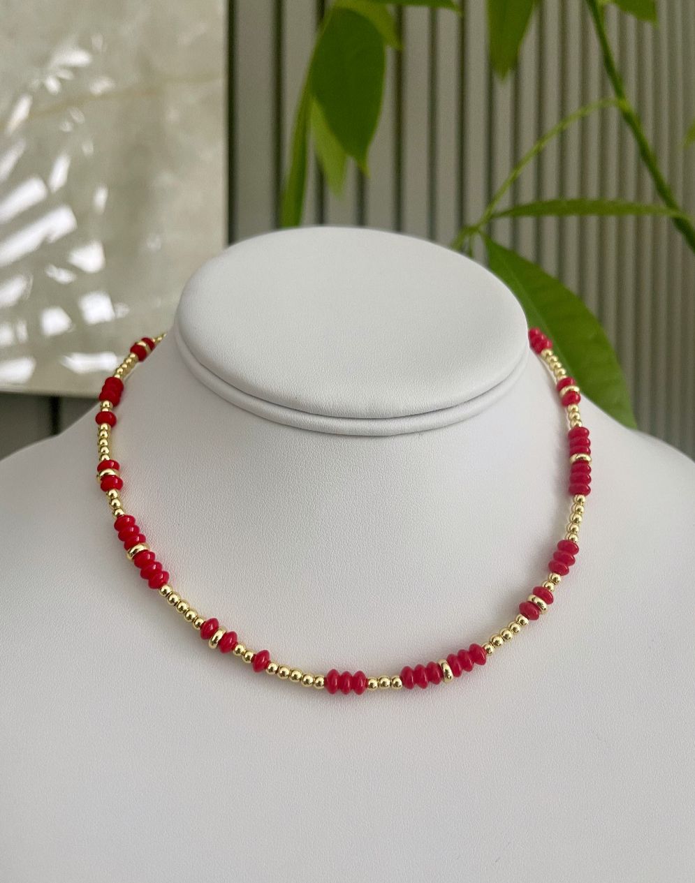 Chokers Mini Balines y Piedras Rojas